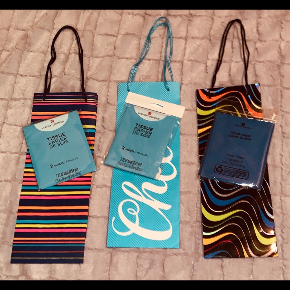 3 American Greetings Wine 🍷 Gift Bags 😊 NWT